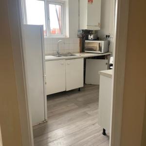 2 bed two storey Spacious flat in Romford RM5 area