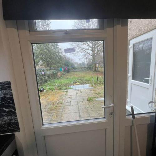 Studio flat in Harrow HA3 5EU
