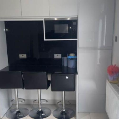 2 BEDROOM FLAT NEWTON ROAD CRICKLEWOOD NW2