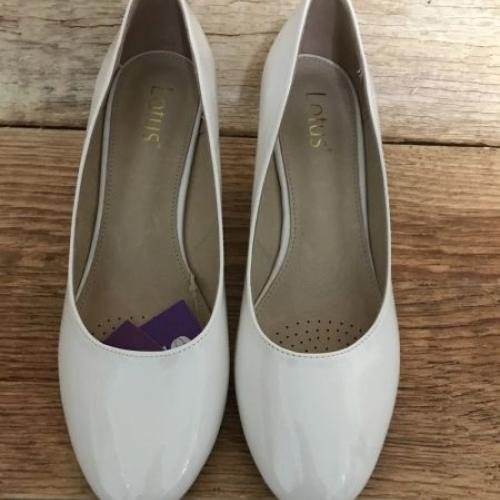 Lotus cork wedge shoes