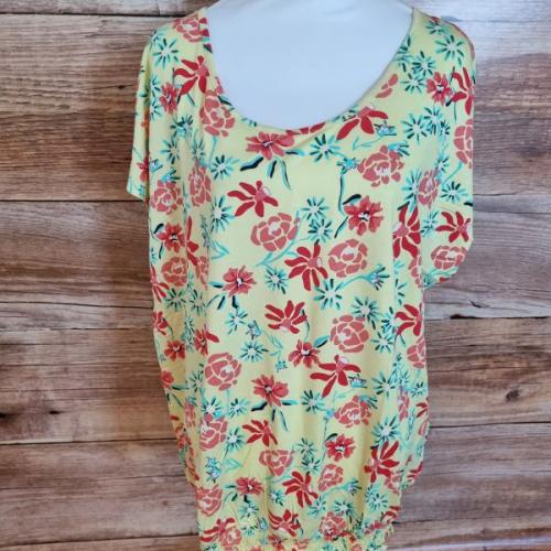 Yellow floral top