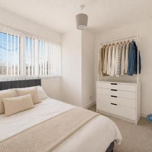 5 bedroom house in Witches Walk, Bridgwater, TA6 (5 bed) (#2699925)