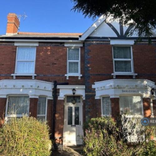 13 bedroom house in Libertus Road, Cheltenham, GL51 (13 bed) (#2840258)