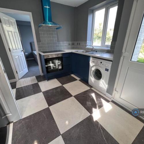 5 bedroom house in Nasmith Road, Norwich, NR4 (5 bed) (#2797543)