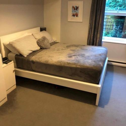 A one bedroom flat in Bovingdon