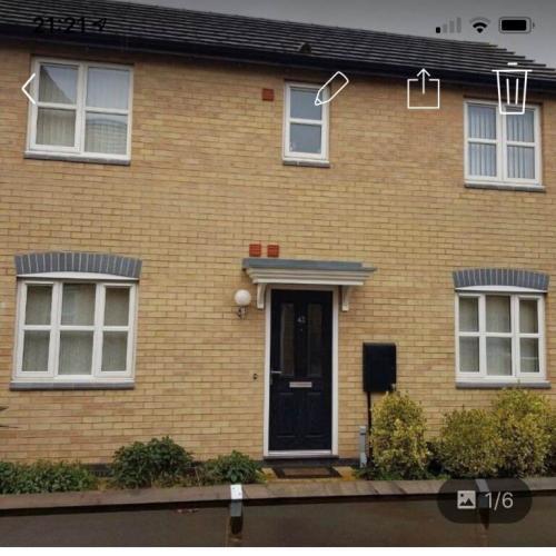3 bedroom house for rent available immediately