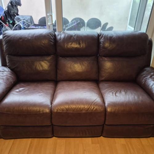 Harveys 3-Seater Recliner Sofa with Footrests in Rich Chocolate Brown