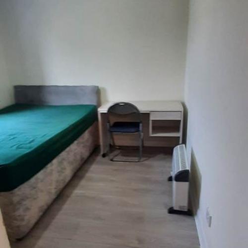 3 Bedroom Flat Available