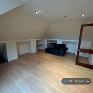 Studio flat in Addiscombe Road, Croydon, CR0 (#2938547)