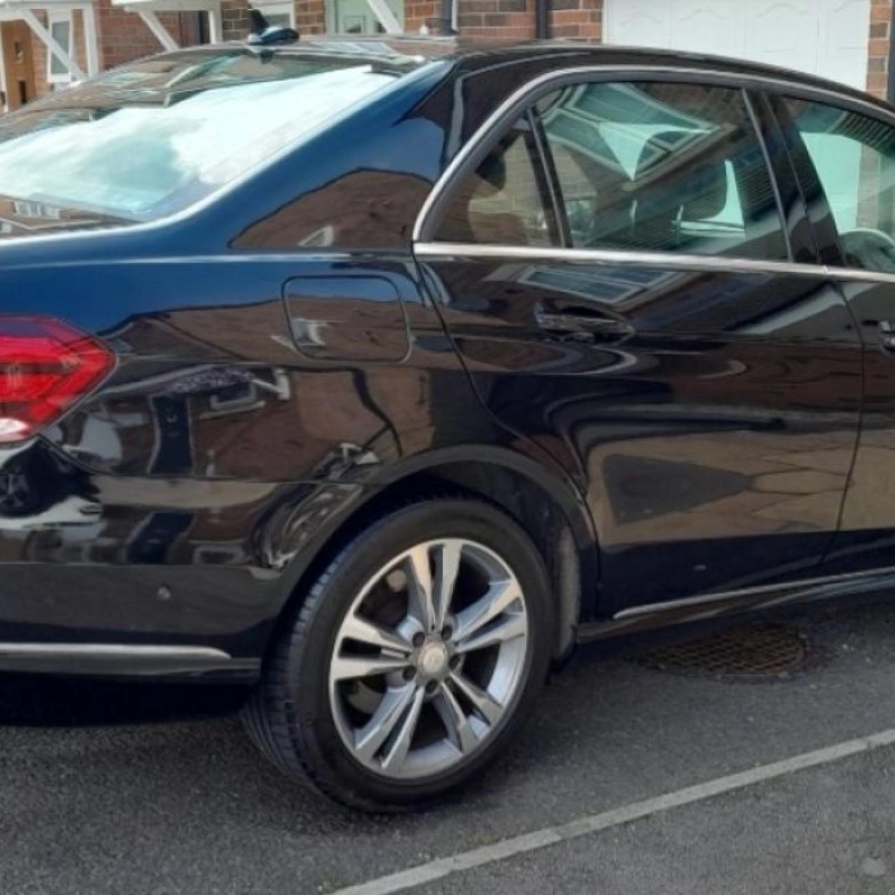 2014 Automatic E class 220 cdi.
