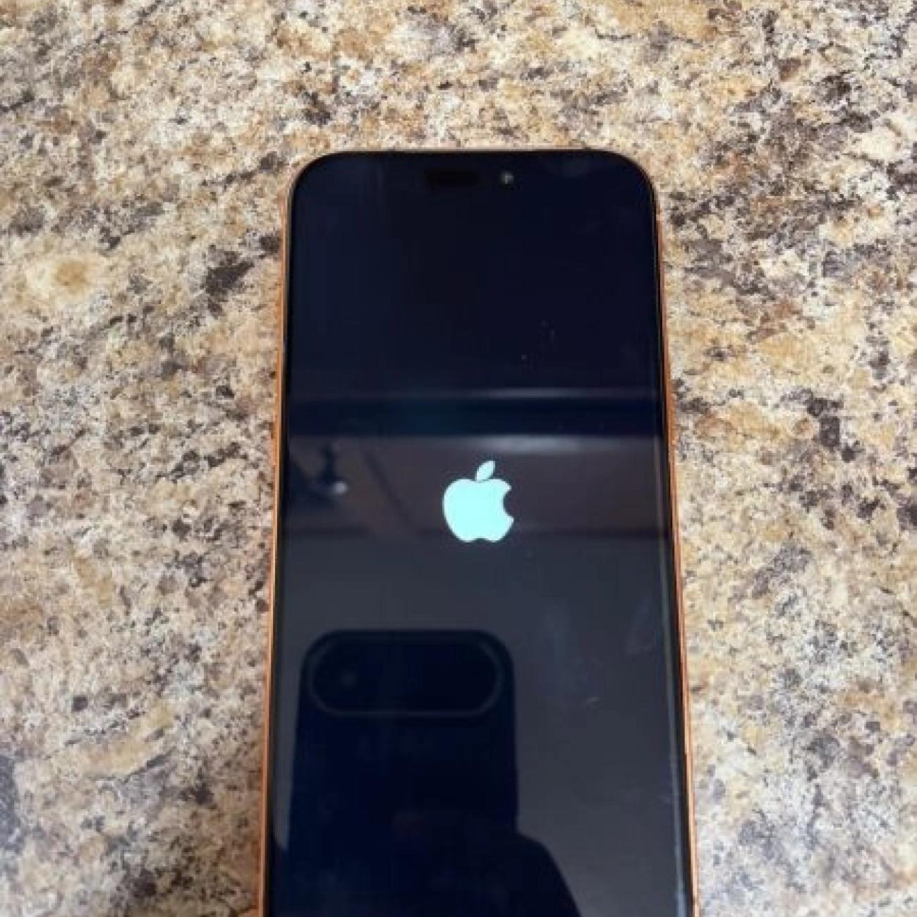 FACTORY UNLOCKED IPHONE 17 PRO MAX 1TGB.