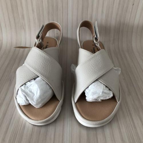 Cushion-walk Beige Crossover Sandals Extra Wide EEE Fit