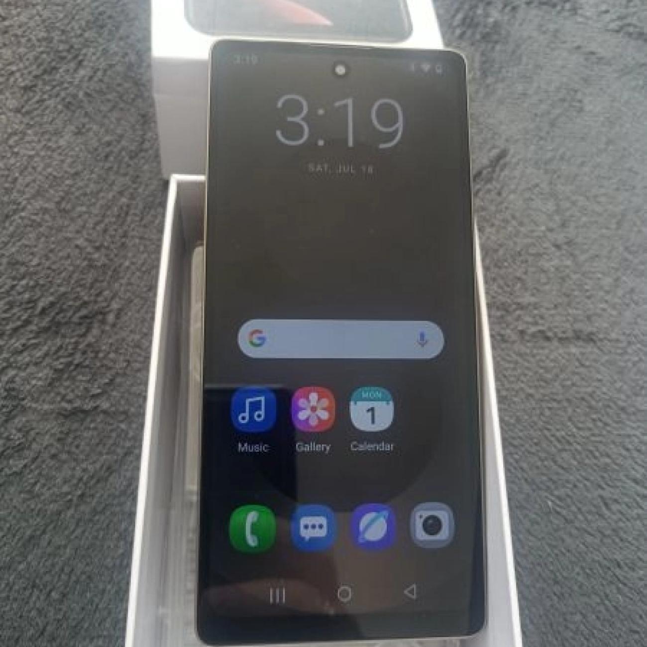 Ultra 26 unlocked 5g 1tb not Samsung