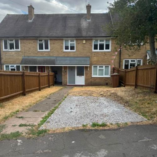 3 Bed Terraced House, Oakthorpe Drive, B37