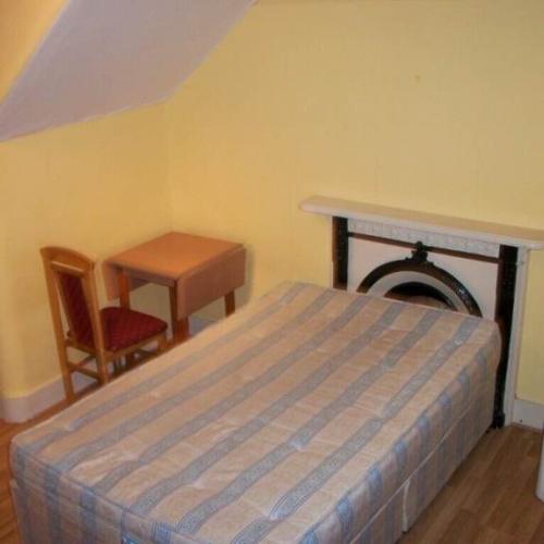 SMART SINGLE STUDIO -KENSINGTON OLYMPIA