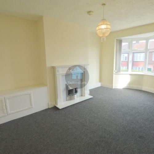 LOVELY 2 BEDROOM UPSTAIRS FLAT IN WALLSEND AVAILABLE 21/08/2026 - £725pcm