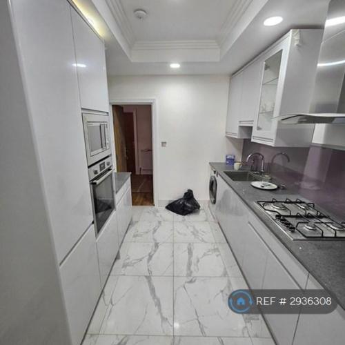 1 bedroom in Exeter Gardens, Ilford, IG1 (#2936308)