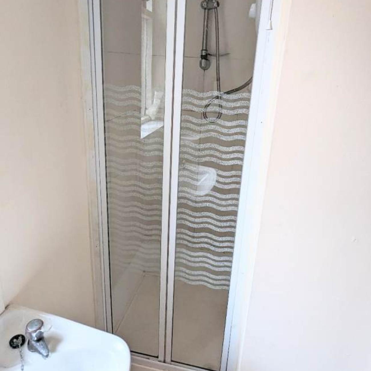 4 bed house for rent in Student Area of Belfast.