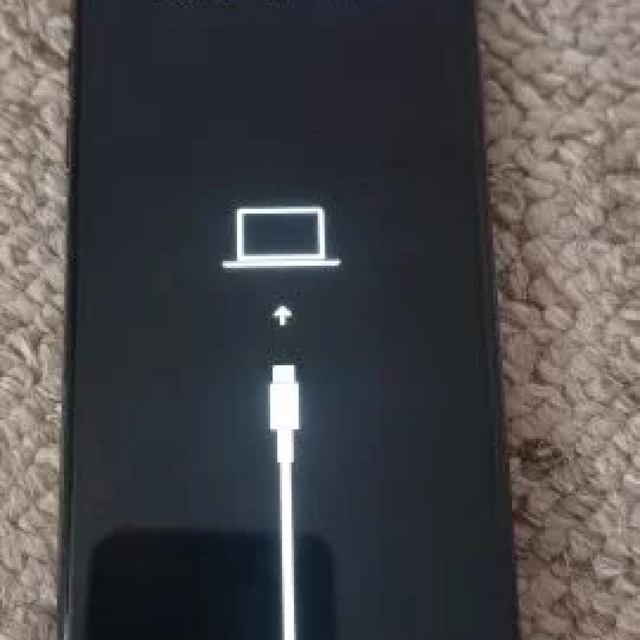 faulty apple iphone x mobile phone with free postage