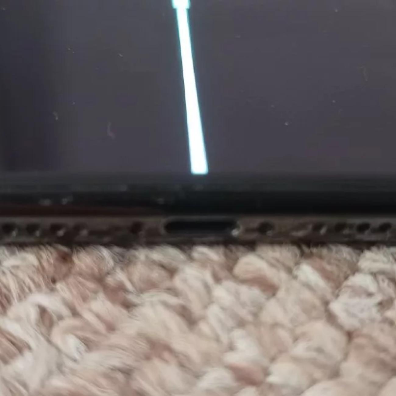 faulty apple iphone x mobile phone with free postage