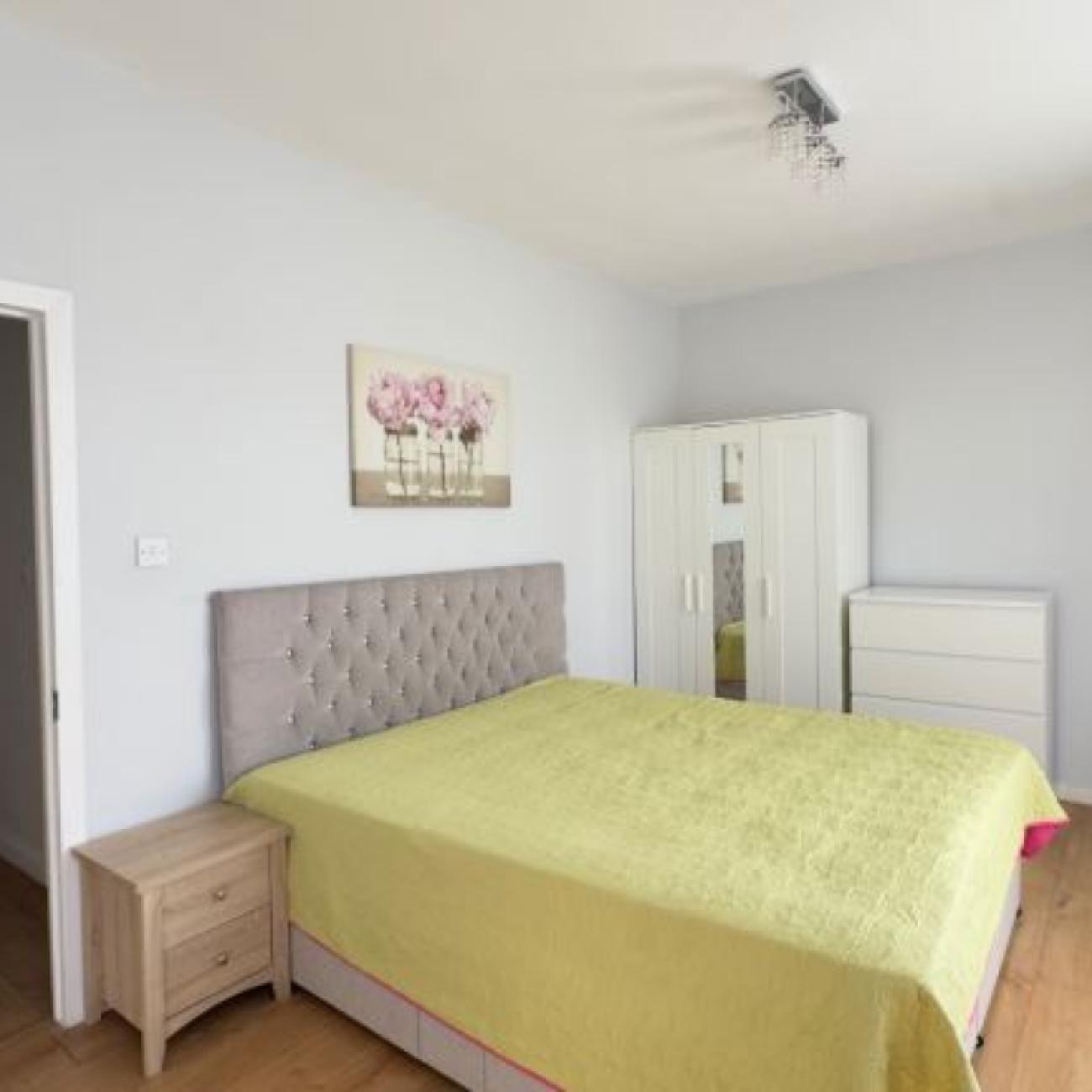 Stunning four bedroom property ig1