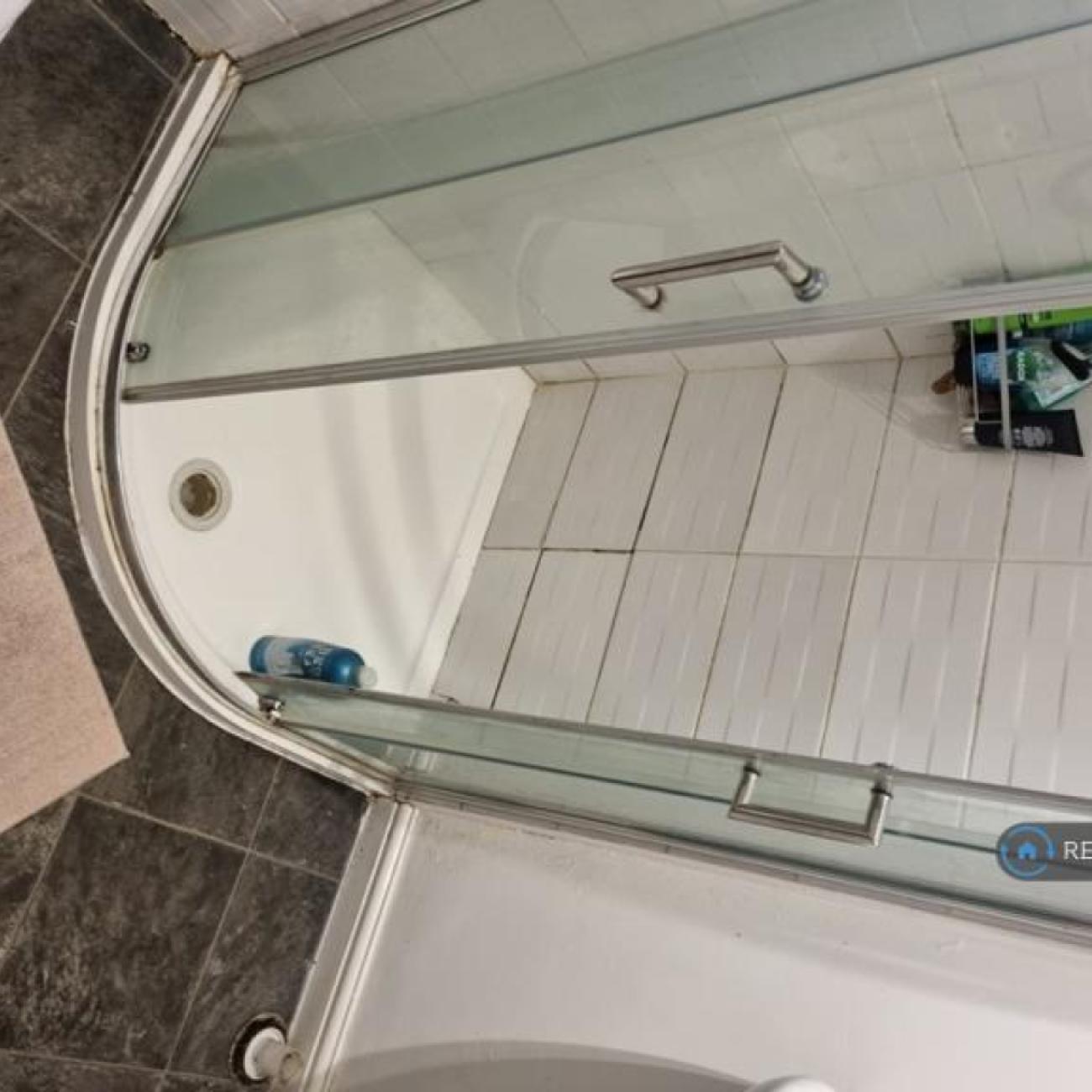 1 bedroom in Arthur Street, Nottingham, NG7 (#2891504)