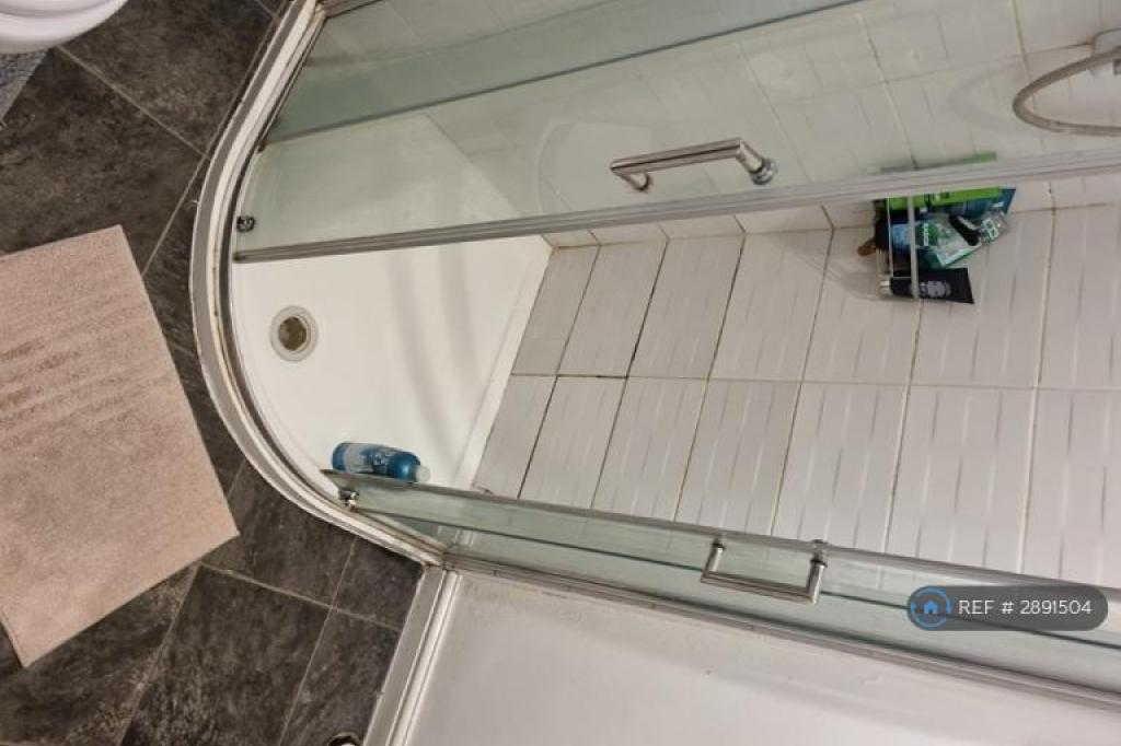 1 bedroom in Arthur Street, Nottingham, NG7 (#2891504)