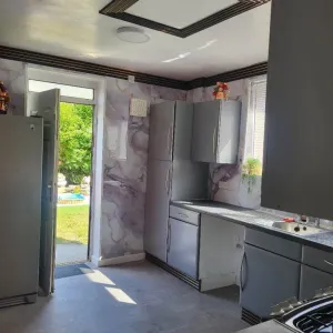 House to let £1250 per Months in Whitefield area