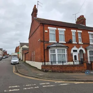 3 bedroom house in Thomas St, Wellingborough, NN8 (3 bed) (#2888456)