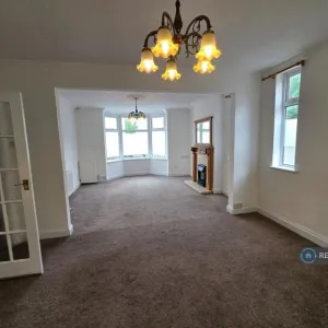 3 bedroom house in Thomas St, Wellingborough, NN8 (3 bed) (#2888456)