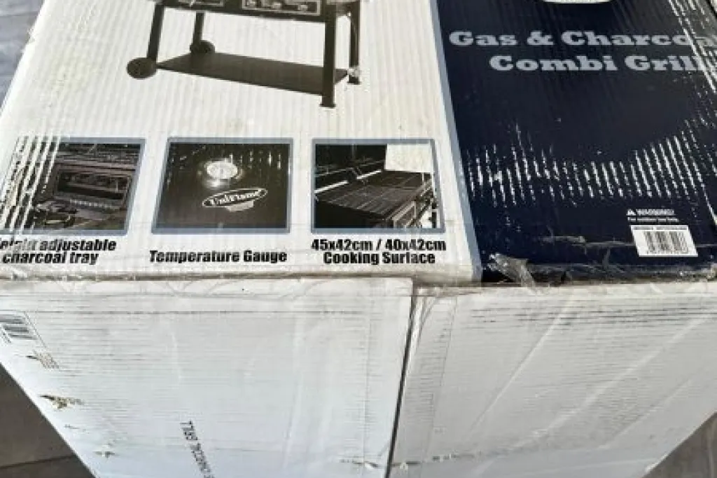 Uniflame Gas and Charcoal Combi Grill