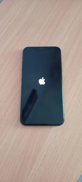 faulty apple iphone x mobile phone with free postage