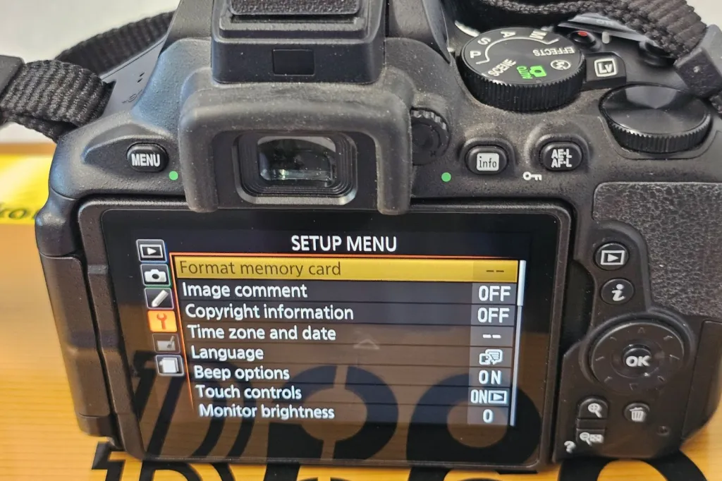Nikon D5600 Body - Mint (3k Shutter Count) + Box & 3 Batteries