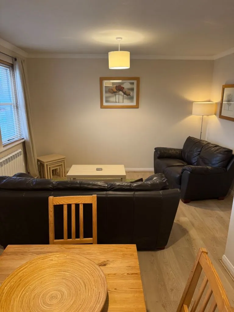 AVAILABLE 1 bedroom flat, Riverside - available to rent