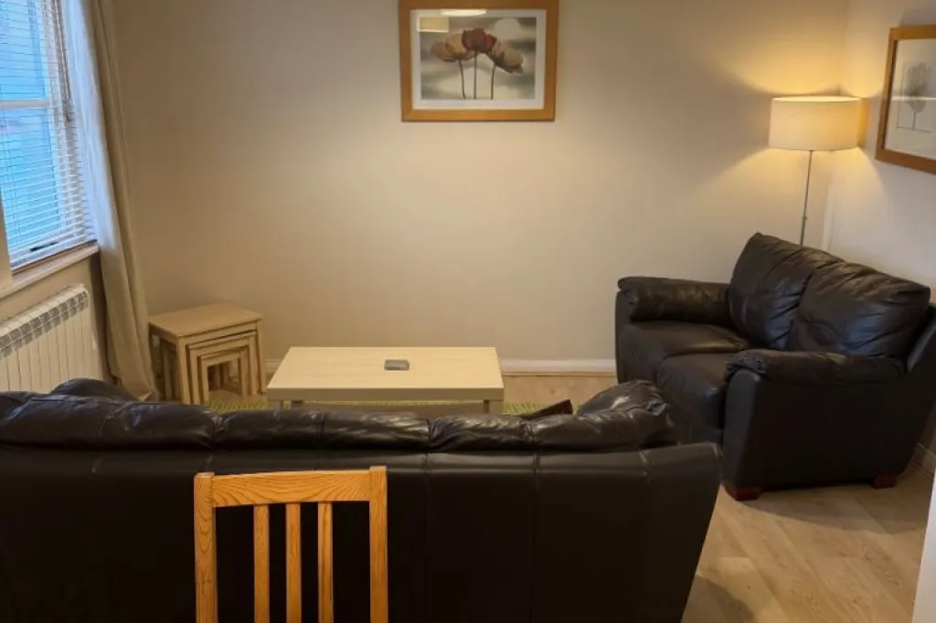 AVAILABLE 1 bedroom flat, Riverside - available to rent