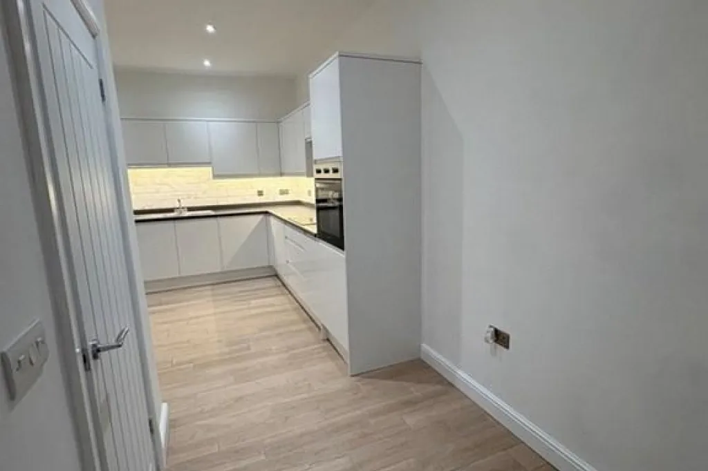 5 bedroom house in The Walk, Ebbw Vale, NP23 (5 bed) (#2809361)