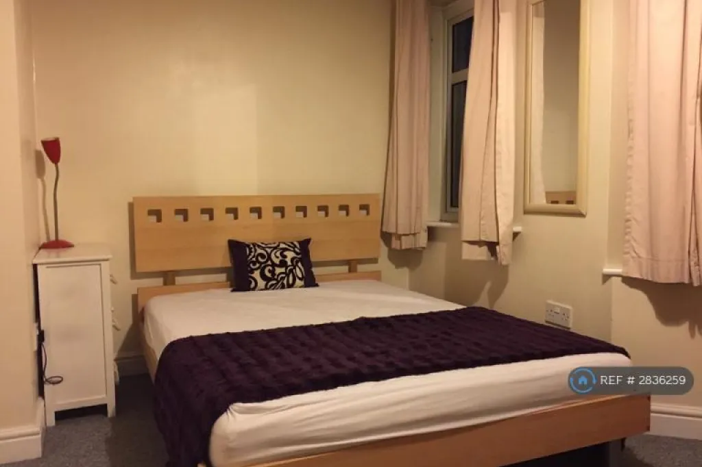 6 bedroom house in Elfleda Road, Cambridge, CB5 (6 bed) (#2836259)