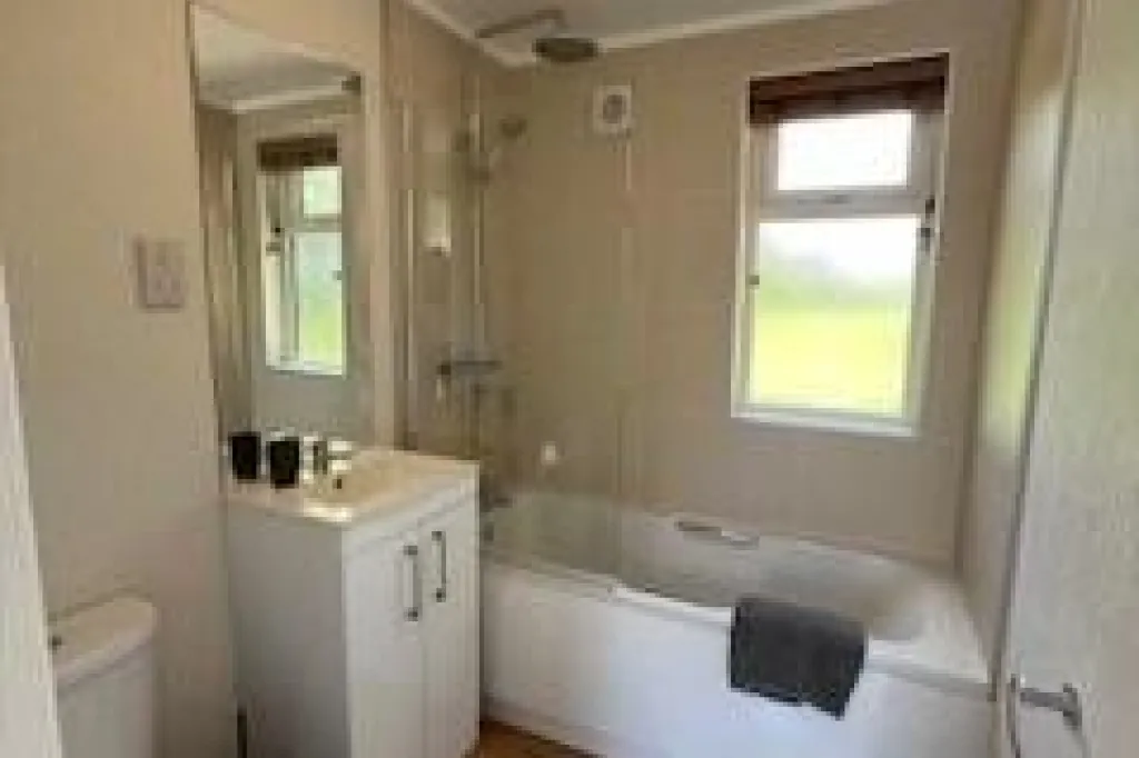 1 bedroom house in Cadeby Lane, Nuneaton, CV13 (1 bed) (#1486803)