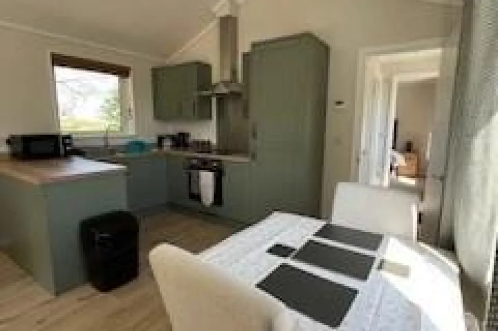 1 bedroom house in Cadeby Lane, Nuneaton, CV13 (1 bed) (#1486803)
