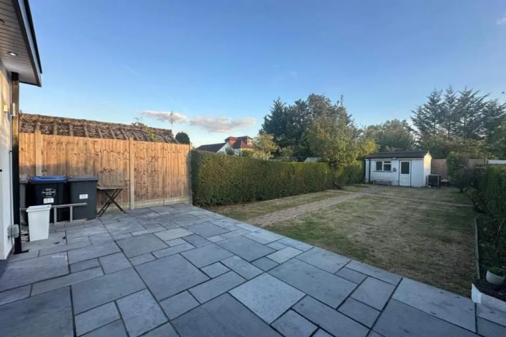 5 bedroom house in Lymore Avenue, Bath, BA2 (5 bed) (#2808664)