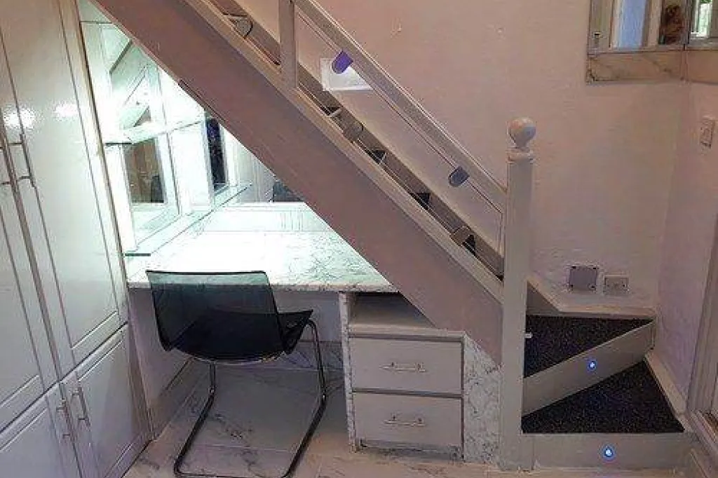 Double Mezzanine Studio Flat in Morrish Road, Brixton, SW2 4EG