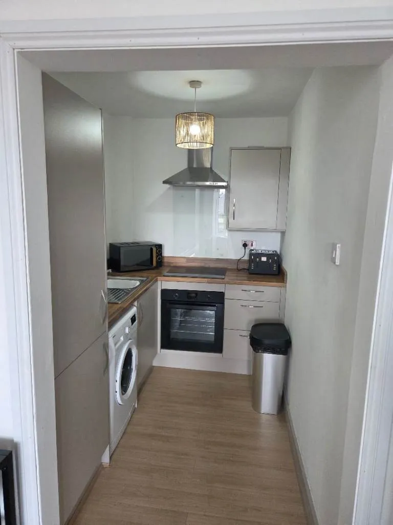 Paisley Flat for rent