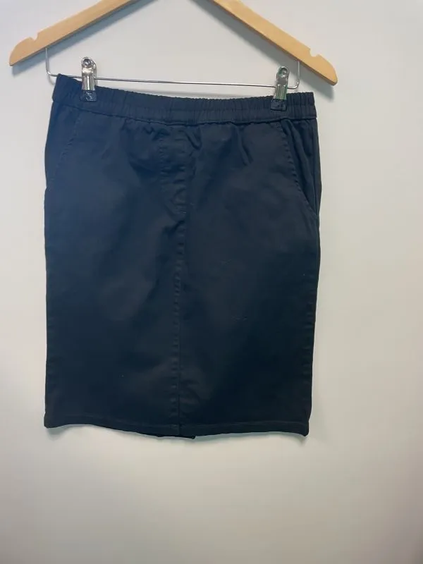 Black pencil skirt