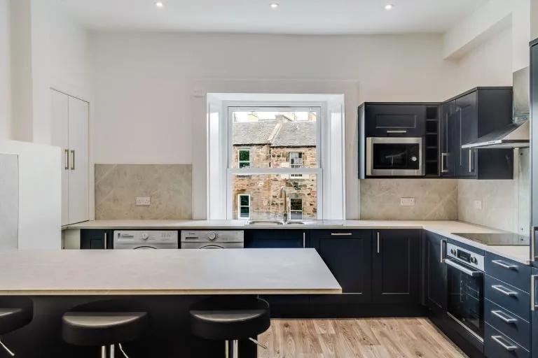 3-Bed HMO (newly renovated) - Summerhall Square, EH9 1QD - 5 minute walk to University of Edinburgh