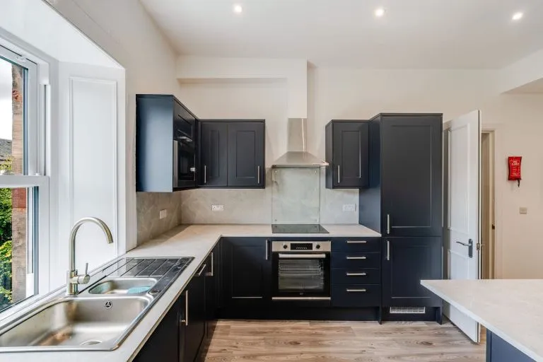 3-Bed HMO (newly renovated) - Summerhall Square, EH9 1QD - 5 minute walk to University of Edinburgh
