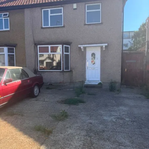 4 bedroom fully furnished house and out building