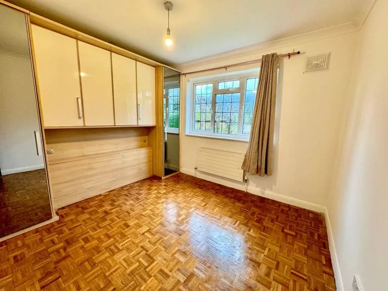 2 Bedroom Ground Floor Flat to Rent - Mardon, Westfield Park, Hatch End, Pinner HA5 4JQ