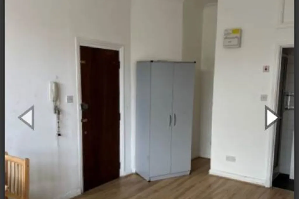 STUDIO FLAT