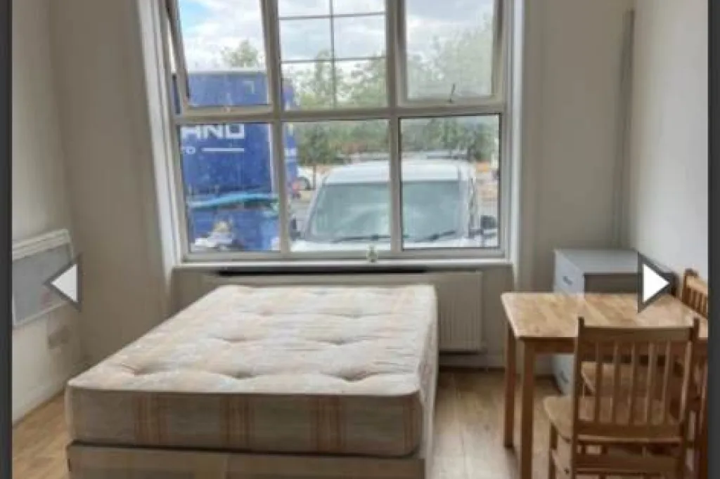 STUDIO FLAT