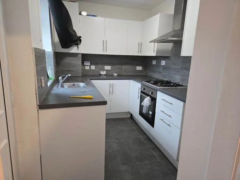 Two bed refurbished flat
